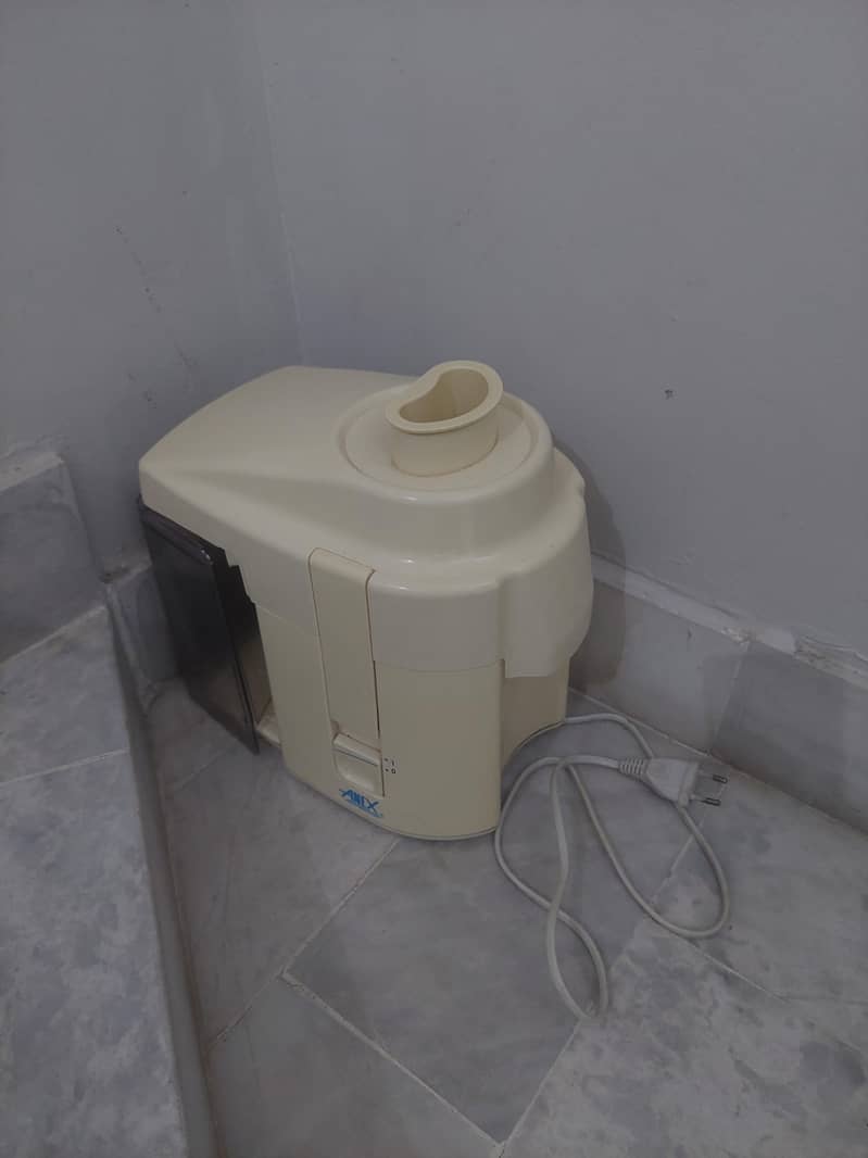 juicer machine 0