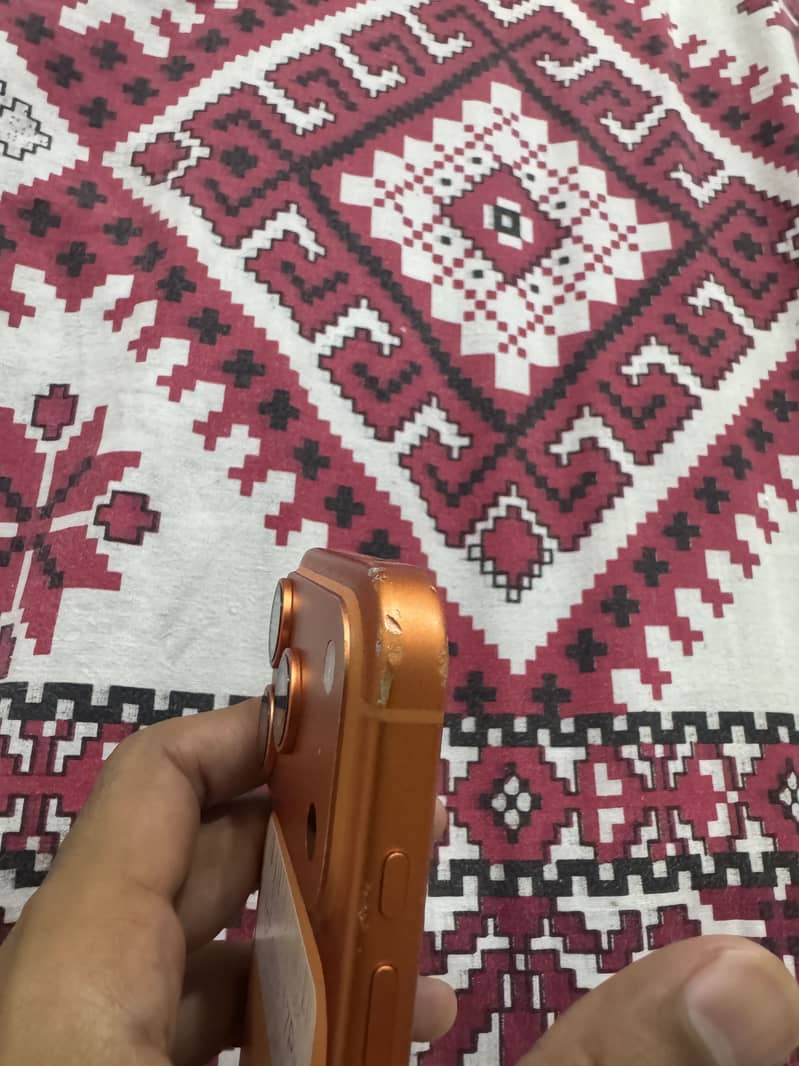 iPhone 17 pro 4