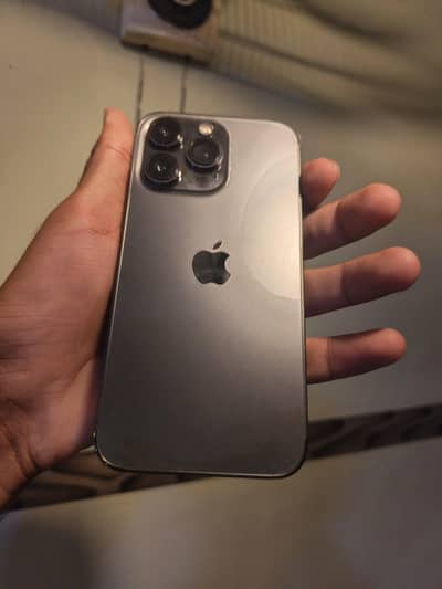 Apple iPhone 13 Pro
