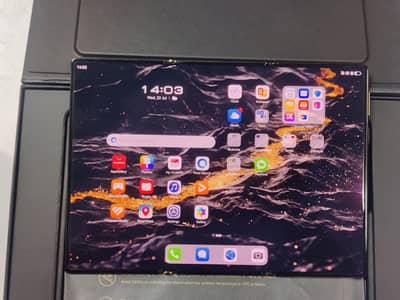 Huawei Mate XT Ultimate