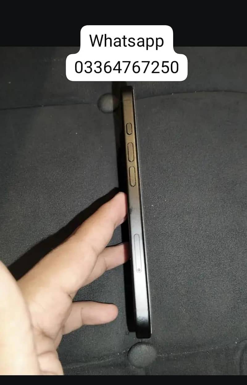 Apple iPhone 16 2