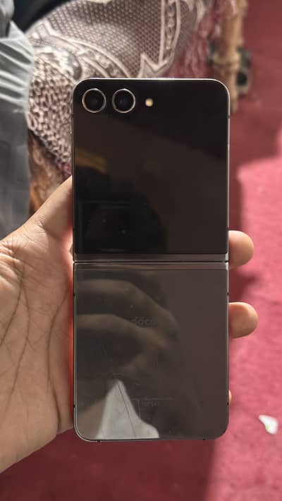 Samsung Z Flip 5