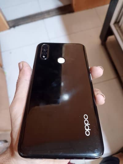 OPPO A31