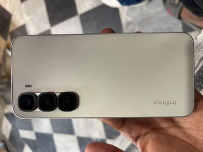 Infinix Hot 60 Pro