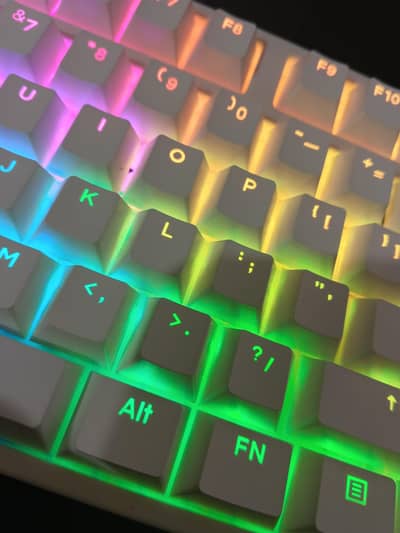 white mechanical gaming keyboard gk 687