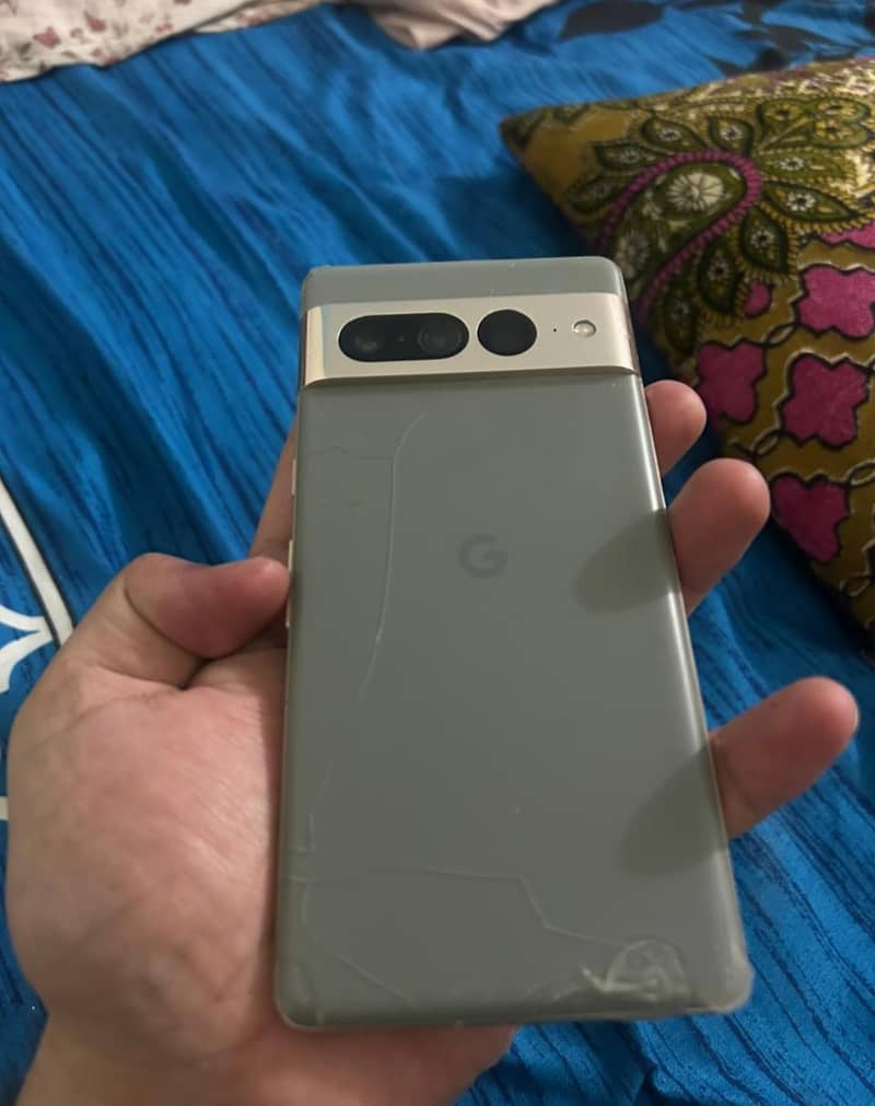Google Pixel 7 Pro 2