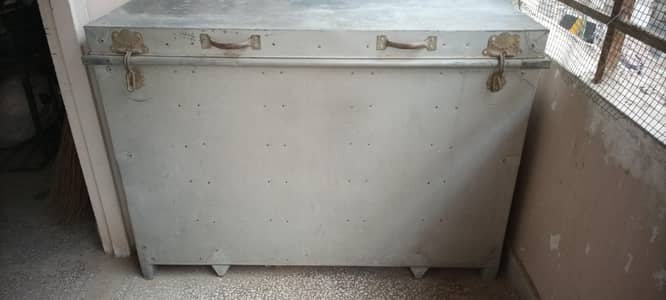 Heavy Gauge Iron Storage Trunk 4ft × 2.5ft Excellent Condition URGENT