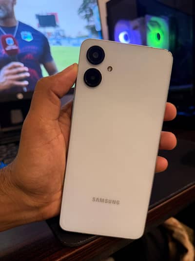 Samsung Mobile A06