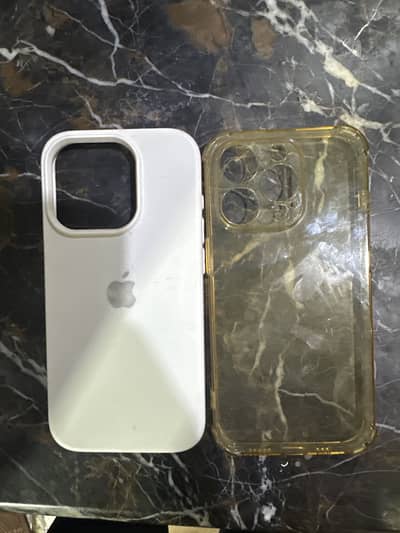 2 IPHONE covers