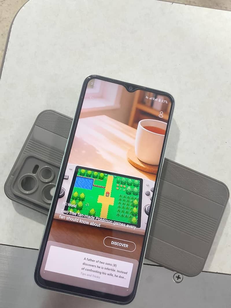 Realme C35 1