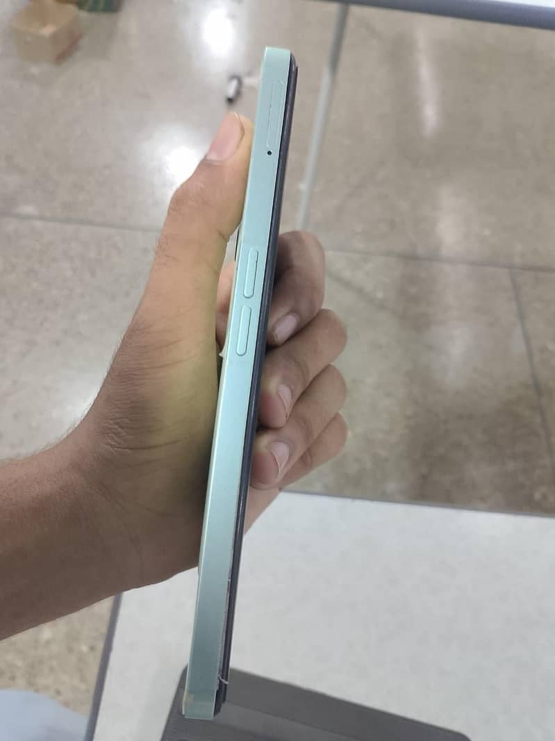 Realme C35 5