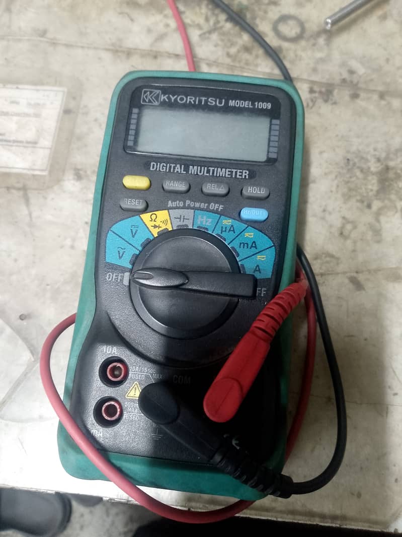 Digital multimeter 1