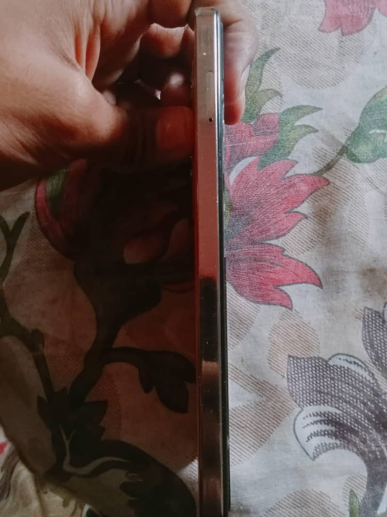 Infinix Note 30 4