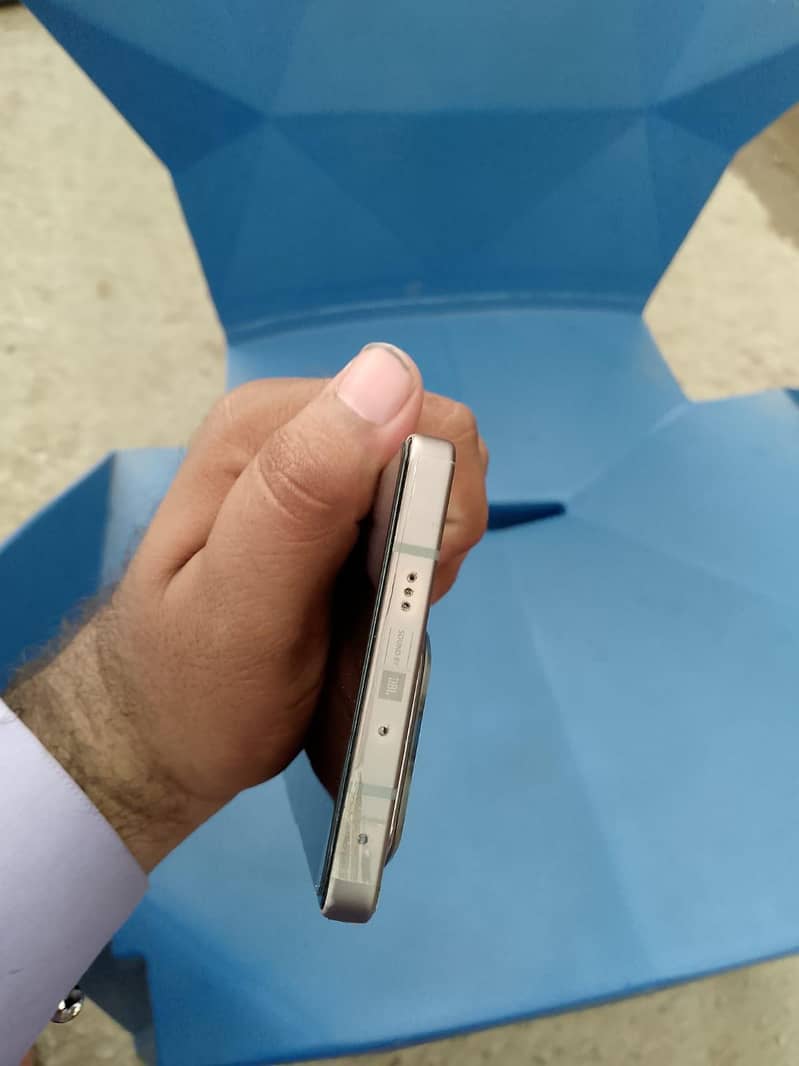 Infinix Note 50 Pro 4