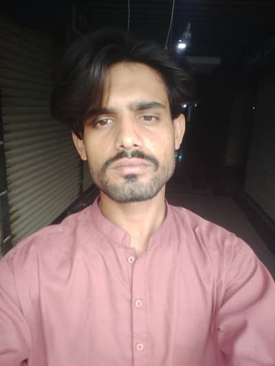 Hi mujha job Ki buhat zaroort ha koie bhi job ho ghr Ki safaie securiy