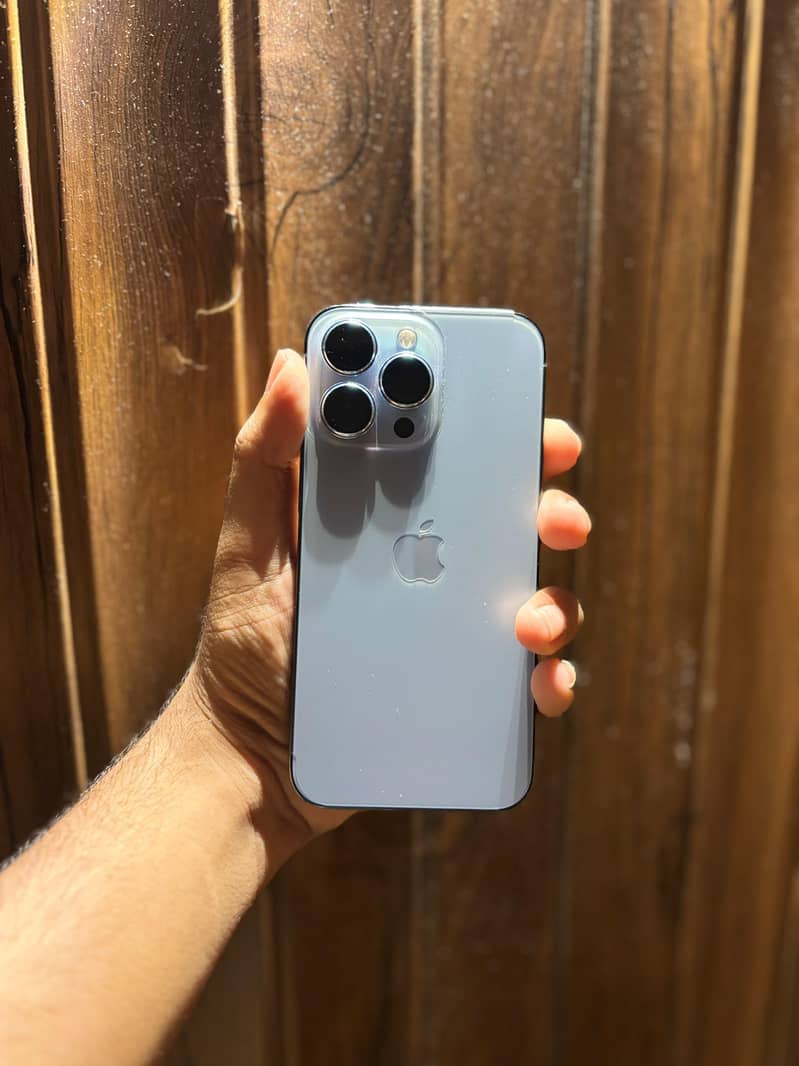 Apple iPhone 13 Pro 6