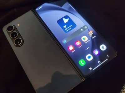 Samsung Mobile Z Fold 5