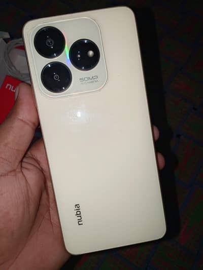 Zte V60 6+10/256 seld pece ha 10by10 koi fult nhi argent sell