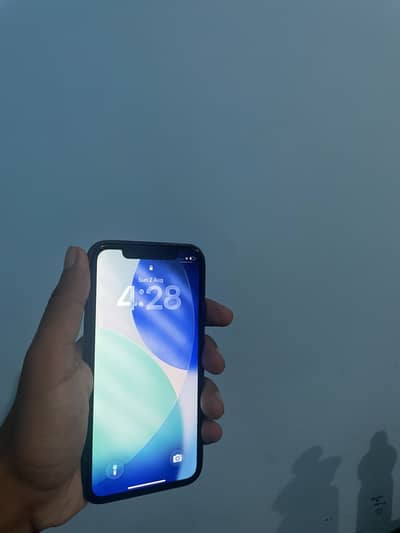 Iphone 11 all original never opened or repaired