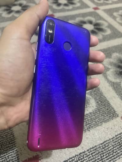 Tecno spark 4 lite