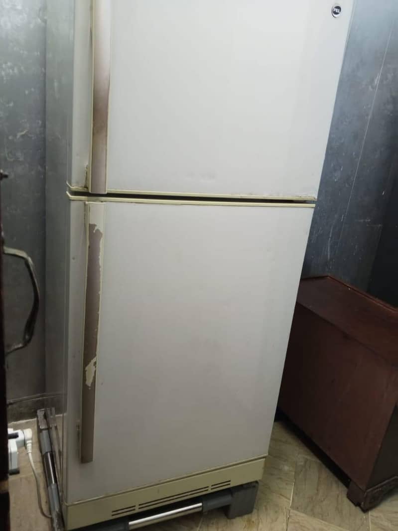 Refrigerator 3