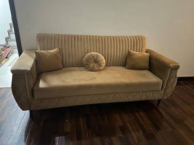 premium sofa ( urgent sell)