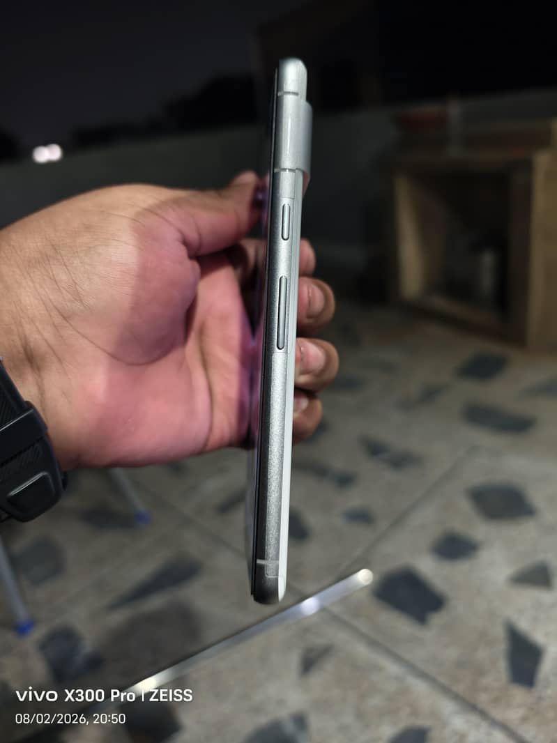 Google Pixel 7 3