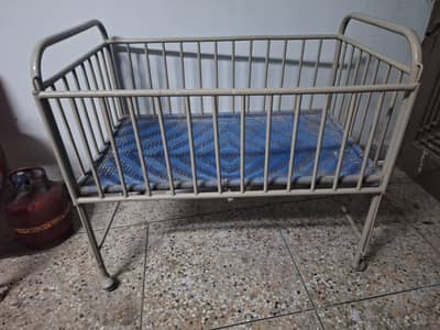 Baby Iron Cradle / Baby Cot / Baby Cart  in Good Condition