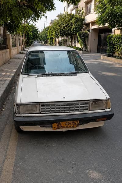 nissan sunny 1985