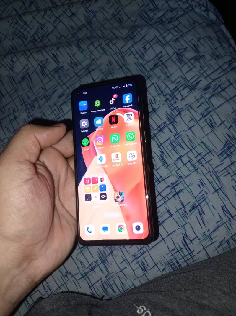One Plus 9R 3