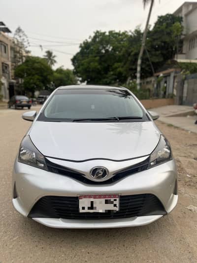 Toyota Vitz 2015