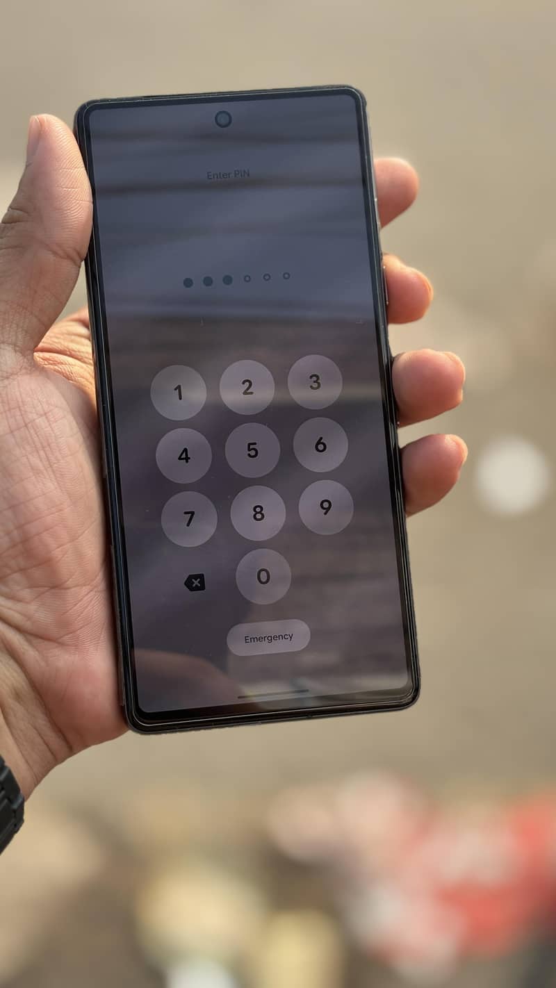 Google Pixel 7 4
