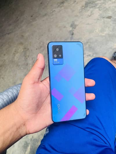 Vivo V21e