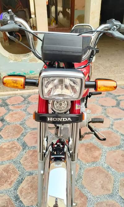 Honda bike 70cc03285227667 urgent for sale model 2020