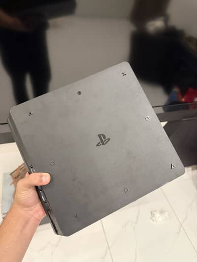 Ps4 Slim Console with box