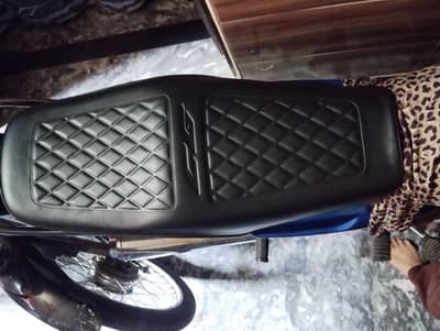 Honda 125 complete seat