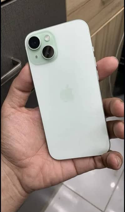 Apple iPhone 15