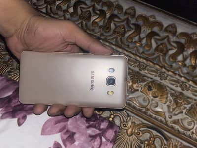 Samsung Mobile J5