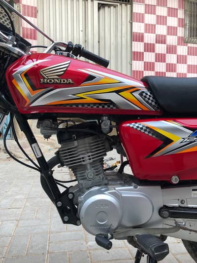 Honda CG 125 ( 2025 )