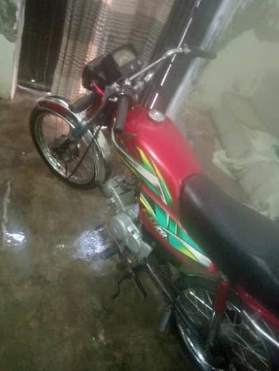 Honda 70cc I need munny