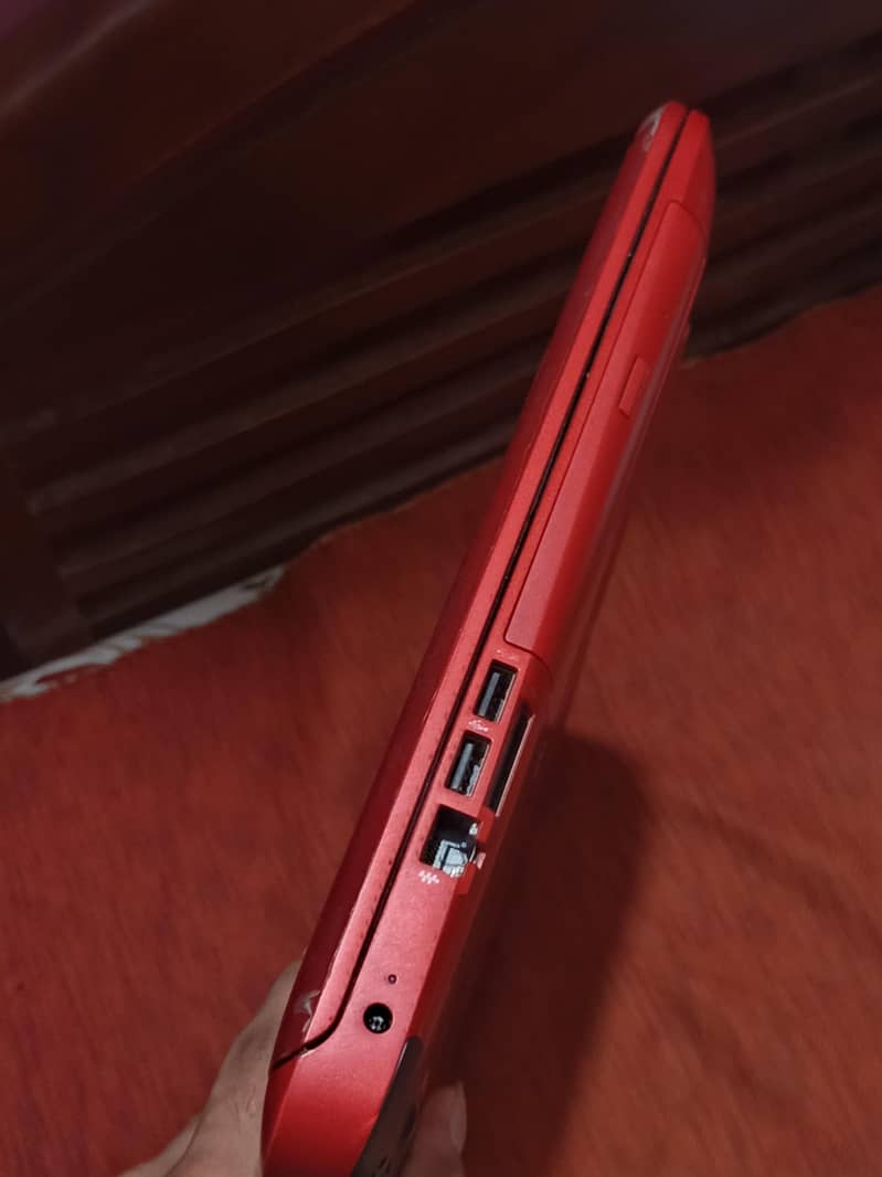 HP Core i3/6th generation Touchscreen 7