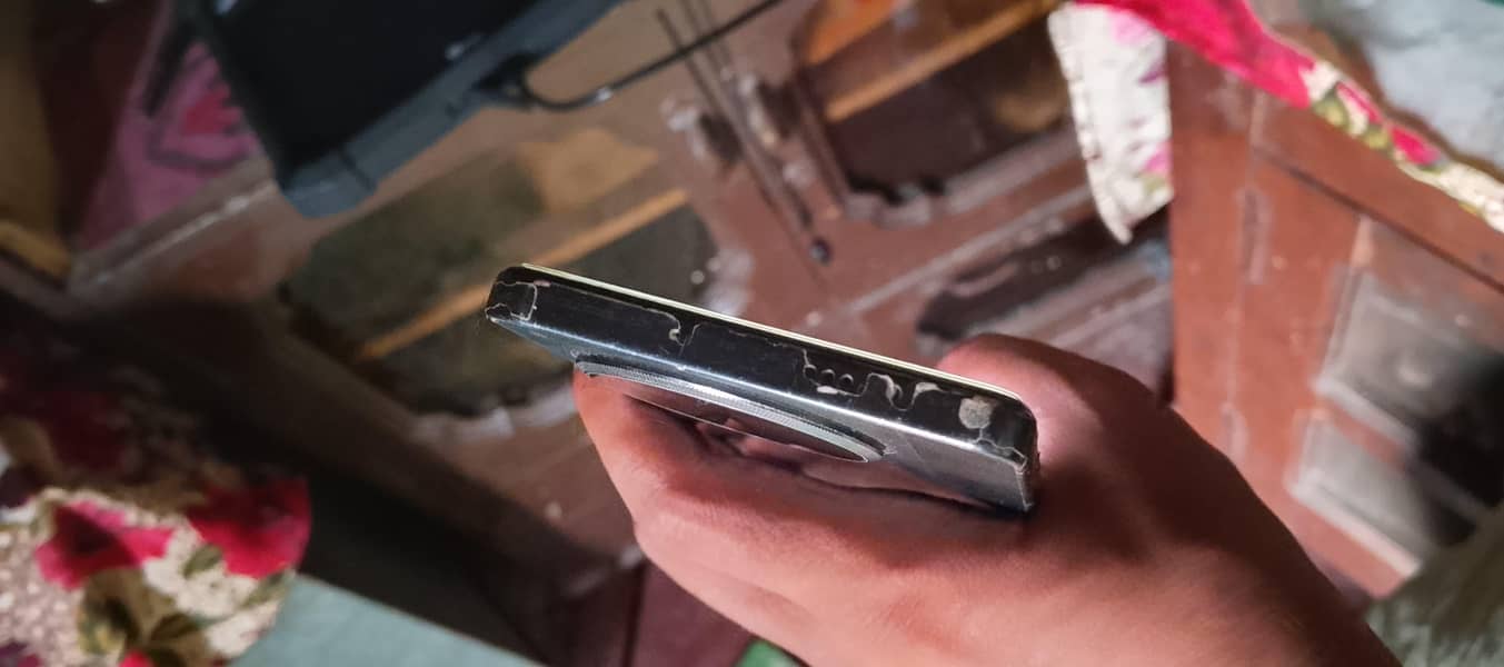 Tecno CAMON 30 5