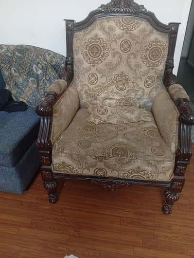 Chinioti Sofa 7 set with side Tables