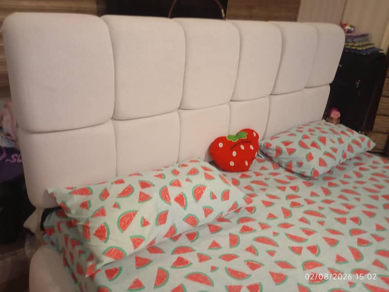 bed/ king bed/ bubble bed 3