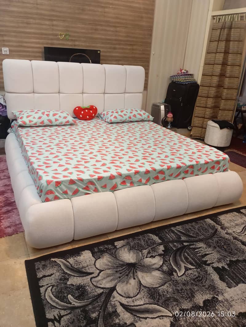 bed/ king bed/ bubble bed 4