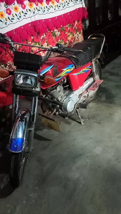 Honda cg 125 2017 model condition good