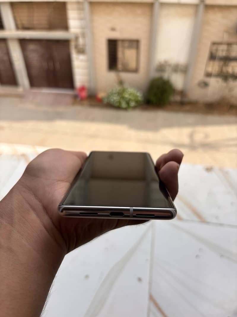 Google Pixel 6 Pro 9