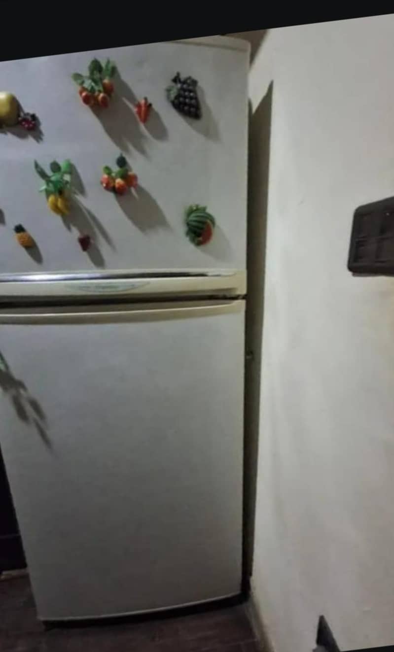 full size fridge 0