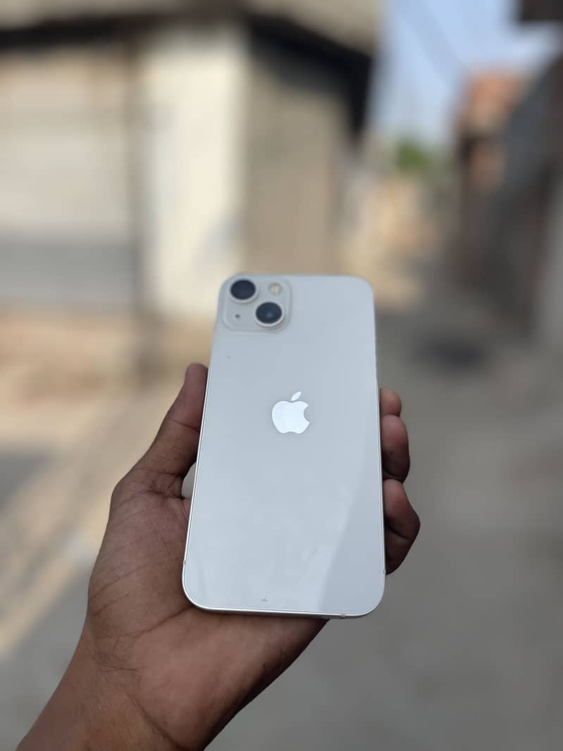 Apple iPhone 13 3