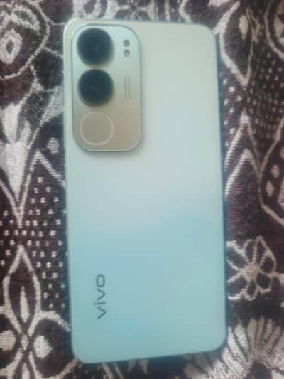Vivo Y19s